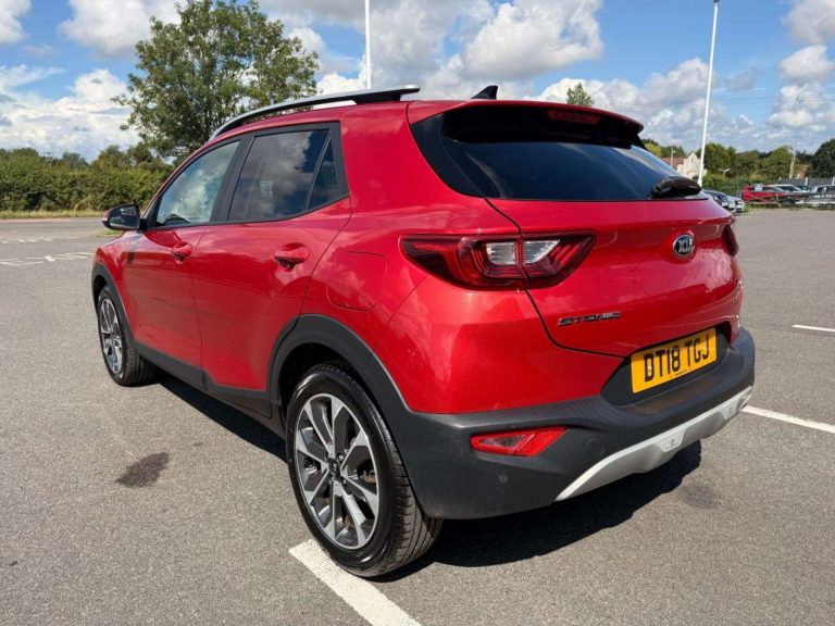 kia-stonic-suv-petrol-bd4b4d3bcbec
